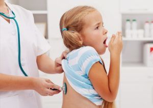 Стоит обратиться не медленно к врачу если у ребёнка неприятный запах и внешний вид мокрот 