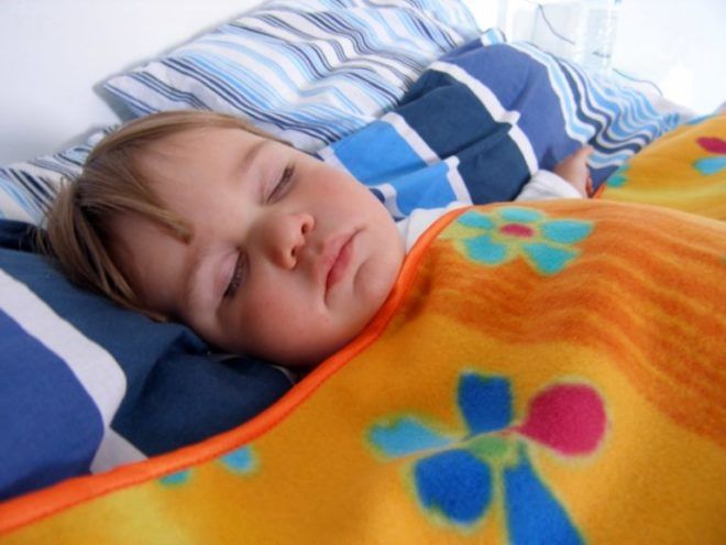 Почему ребенок кашляет во сне